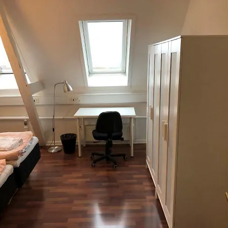 Glk 5 Th Apartment